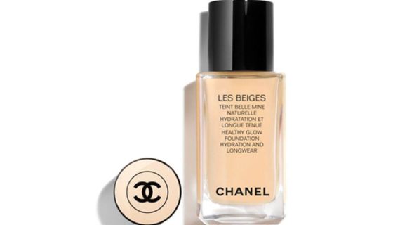 Chanel Les Beiges Foundation Healthy Glow Foundation Hydration And Longwear - BD21