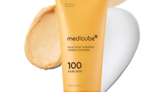 Medicube, Kojic Acid Turmeric Toning Cleanser, 120g